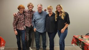 Locke Family 2023 Thanksgiving Picture